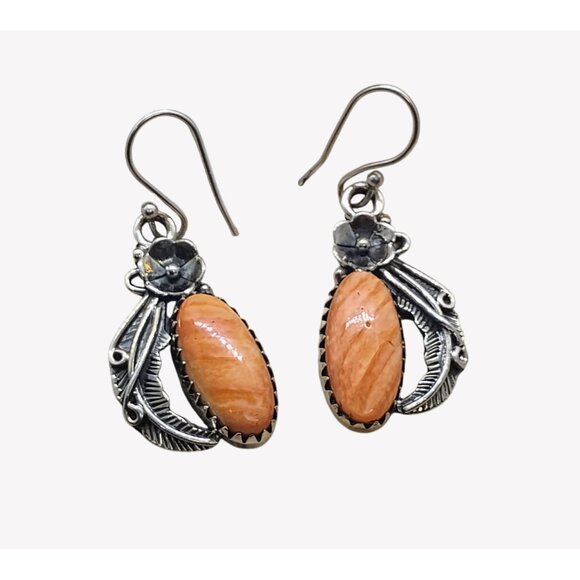 Southwest Sterling Silver Orange Spiny Oyster Dangle Earrings Flower Feather - Picture 2 of 5